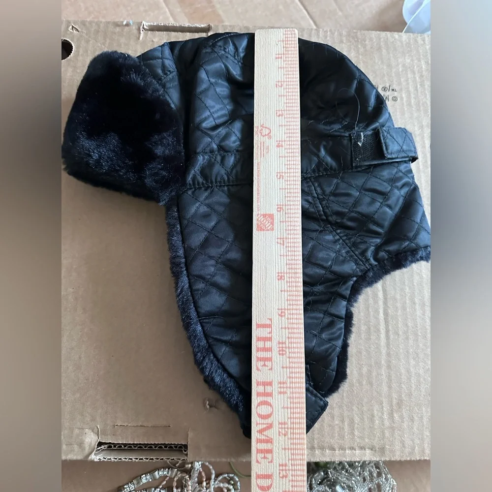 Black Faux Fur Ear Flap Winter Hat unisex